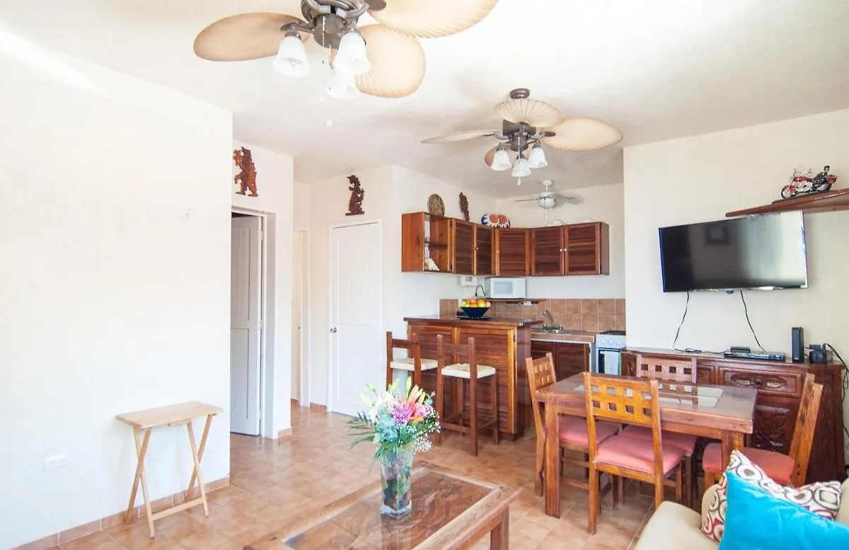 Beachfront 2Br Condo In Playa I Steps To 5Th Ave! Playa del Carmen Apartmán